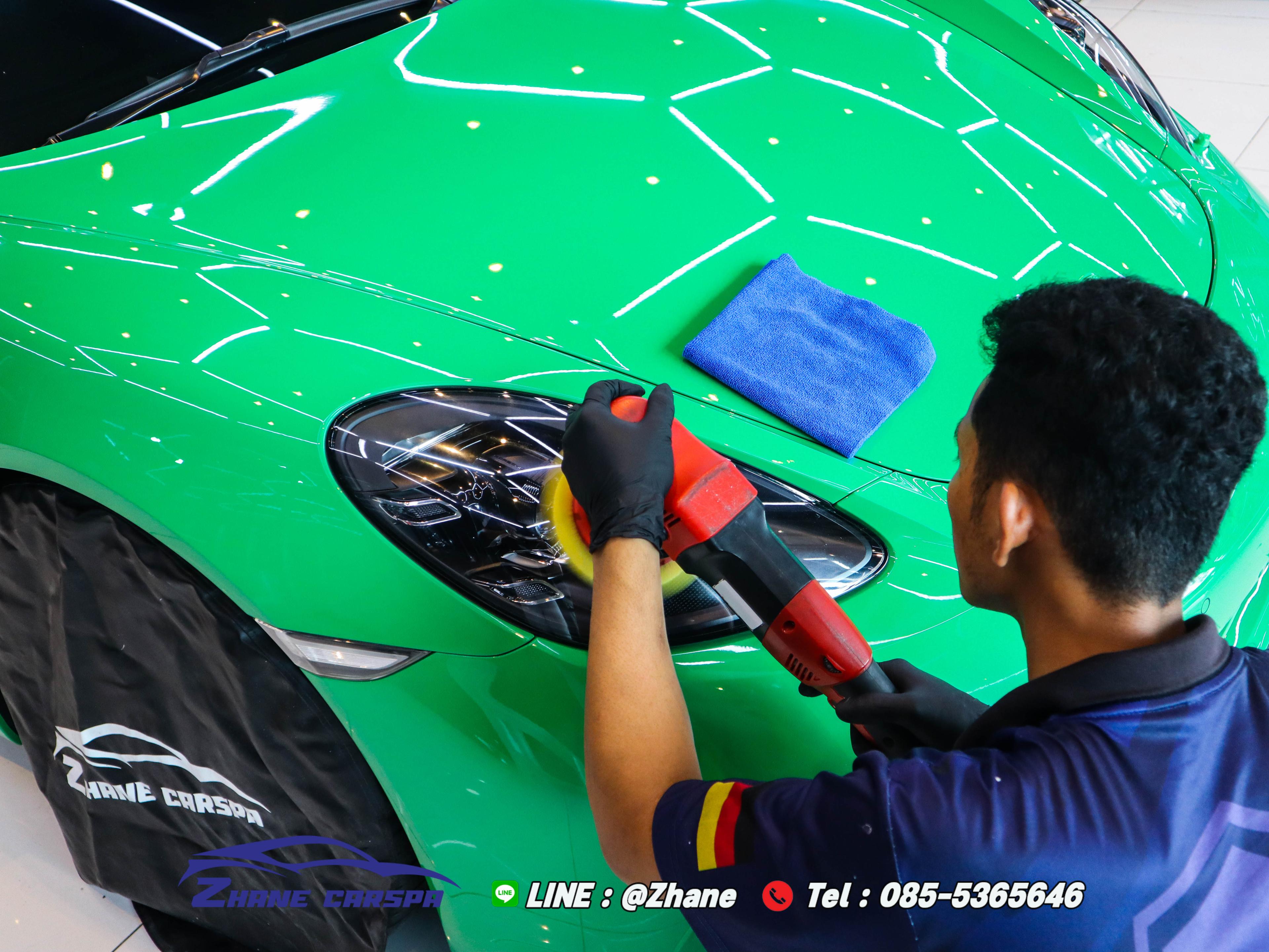 การขัดเก็บรายละเอียดรอบไฟหน้า Porsche